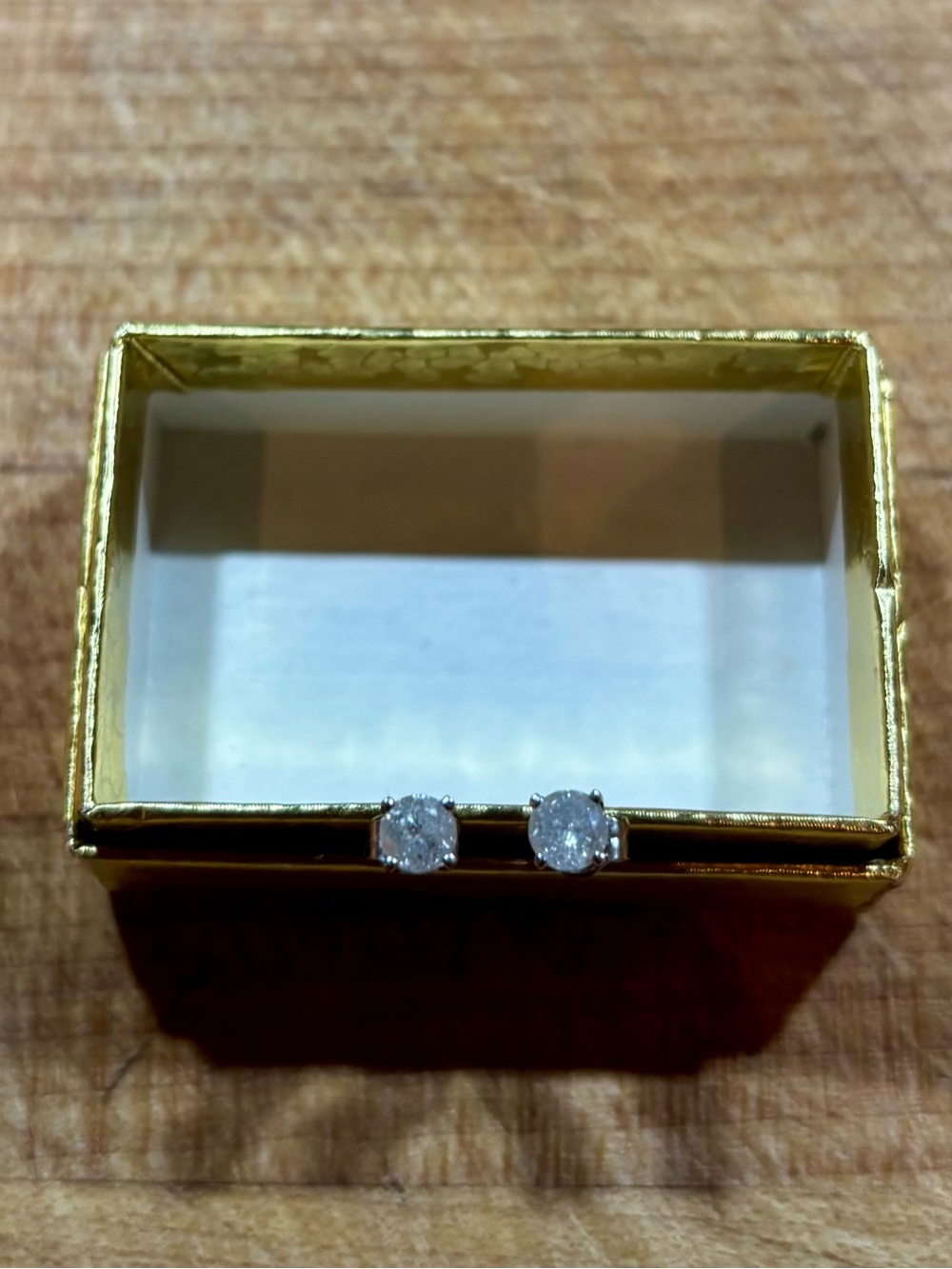 White Gold Diamond Earrings - Classic Sparkle